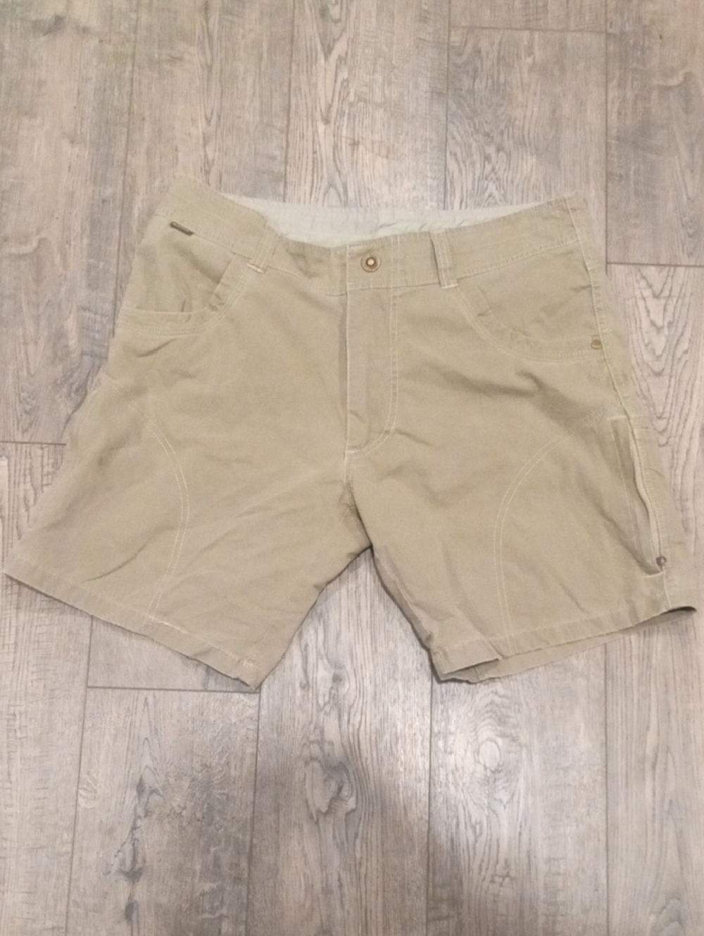 Kuhl Men's Khaki Utility Cargo Shorts
